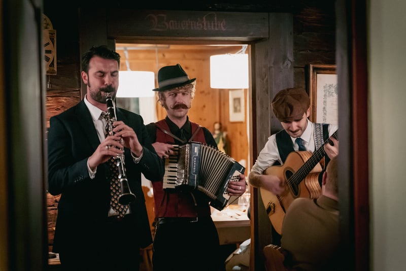 Saios Trio Live in einem Stüberl am Gannerhof zu Silvester.